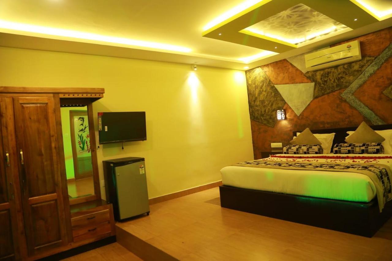 Lara Lake View Resort Thiruvananthapuram Dış mekan fotoğraf